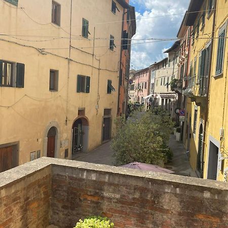La Terrazza Di Susanna Peccioli Екстер'єр фото